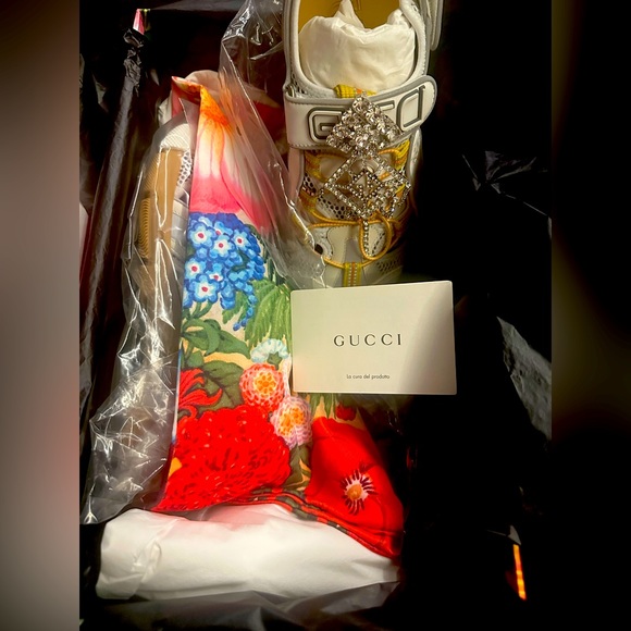 Gucci Leather & Mesh Sandal…Sz: 38…New in Box…Authentic $1250 - Picture 6 of 6